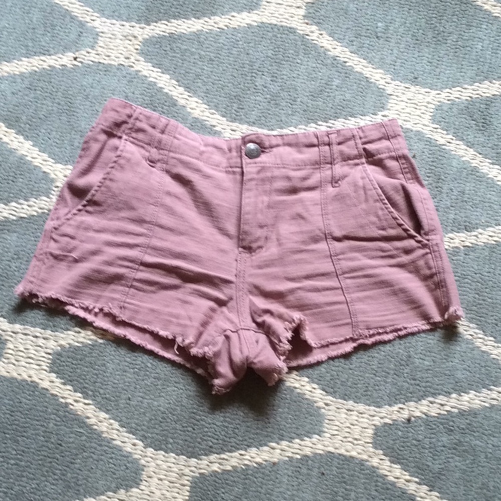 Pink/mauve low rise shorts from Aeropostal